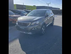 Gris Utilisé 2019 Peugeot 3008 S SUV | 15 990 € (Bon prix)