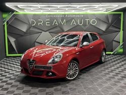 Rouge Utilisé 2015 Alfa Romeo Giulietta Exclusive Citadine | 8 990 € (Super prix)