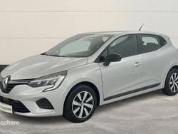Gris Utilisé 2023 Renault Clio V Evolution Berline | 13 999 € (Bon prix)