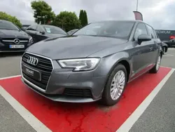 Gris Utilisé 2017 Audi A3 Business Berline | 19 990 € (Bon prix)