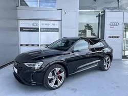 Noir mythe métallisé Utilisé 2024 Audi Q8 e-tron S-Line SUV | 69 900 € (Prix cher)