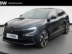 Noir Utilisé 2023 Renault Mégane Techno Berline | 28 490 € (Prix juste)