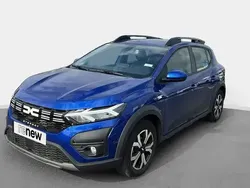 Bleu Utilisé 2024 Dacia Sandero Expression Citadine | 15 990 € (Prix juste)