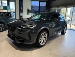 Gris magnétique métallisé Utilisé 2025 Cupra Formentor SUV | 34 990 € (Prix juste)