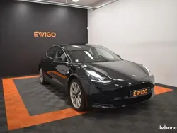 Noir Utilisé 2020 Tesla Model 3 Standard Range Berline | 24 990 € (Prix juste)