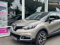 Utilisé 2016 Renault Captur SUV | 12 490 € (Prix juste)