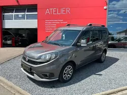 Gris Utilisé 2019 Fiat Doblò Trekking Monospace | 16 307 € (Prix juste)
