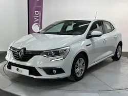 Blanc Utilisé 2017 Renault Mégane IV Life Berline | 10 500 € (Prix juste)