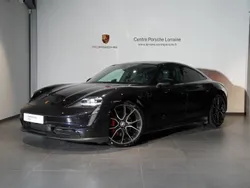 Noir intense métallisé Utilisé 2022 Porsche Taycan Performance Package Berline | 79 900 € (Bon prix)