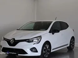Blanc Utilisé 2022 Renault Clio V Evolution Berline | 17 999 € (Prix juste)