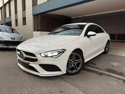 Blanc Utilisé 2020 Mercedes CLA180 AMG line Berline | 26 990 € (Prix juste)