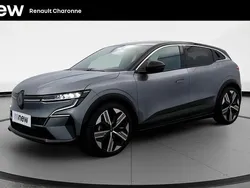 Gris Utilisé 2022 Renault Mégane Iconic Berline | 24 990 € (Prix juste)
