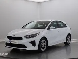 Blanc Utilisé 2020 Kia Ceed Active Berline | 14 799 € (Prix juste)