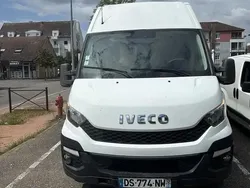 Utilisé 2014 Iveco 35.12 Van | 10 000 €