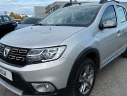 Gris Utilisé 2016 Dacia Sandero Prestige Citadine | 9 490 € (Prix juste)