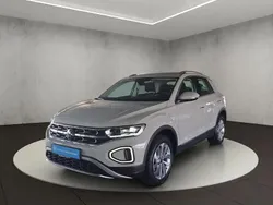 Gris Utilisé 2024 VW T-Roc Style SUV | 31 350 € (Prix juste)