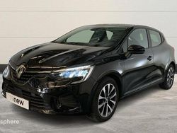 Utilisé 2023 Renault Clio V Equilibre Berline | 14 999 € (Prix juste)