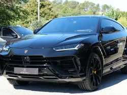 Utilisé 2023 Lamborghini Urus SUV | 339 990 €