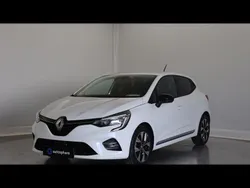 Blanc Utilisé 2022 Renault Clio V Evolution Citadine | 16 999 € (Prix juste)
