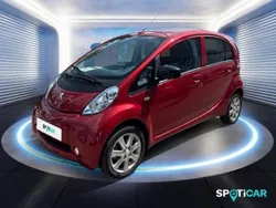Rouge Utilisé 2017 Peugeot iON Active Citadine | 7 490 € (Prix assez cher)