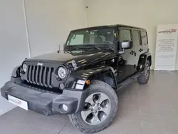 Noir Utilisé 2017 Jeep Wrangler Sahara SUV | 31 990 € (Prix cher)