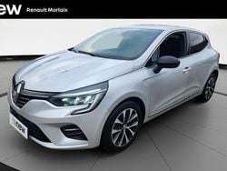 Gris Utilisé 2023 Renault Clio V Techno Citadine | 16 499 € (Prix juste)