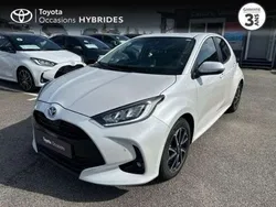 Utilisé 2023 Toyota Yaris Hybrid Design Berline | 20 890 € (Prix juste)