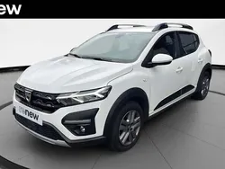 Blanc Utilisé 2022 Dacia Sandero Comfort Citadine | 14 399 € (Prix juste)