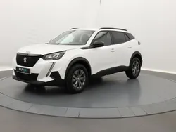 Blanc Utilisé 2023 Peugeot 2008 Style SUV | 18 249 € (Bon prix)