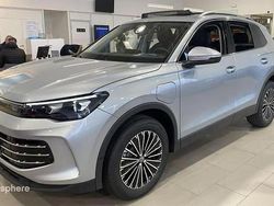 Gris Utilisé 2025 VW Tiguan Elegance SUV | 49 990 €
