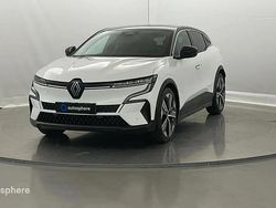 Biton Utilisé 2024 Renault Mégane Iconic SUV | 29 799 € (Prix juste)