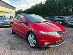 Rouge Utilisé 2010 Honda Civic Executive Berline | 8 490 €