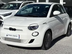 Blanc Utilisé 2023 Fiat 500e Berline | 14 807 € (Super prix)