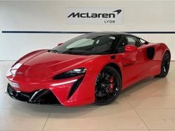 Rouge Utilisé 2023 McLaren Artura Coupé | 249 900 €