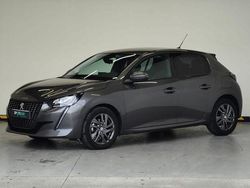 Jaune Utilisé 2021 Peugeot 208 Style Citadine | 13 990 € (Prix assez cher)