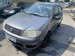 Utilisé 2004 Fiat Punto Active Citadine | 900 €