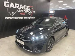 Noir Utilisé 2023 Kia Ceed GT GT-Line | 24 899 € (Prix juste)