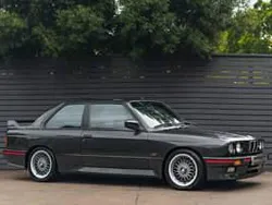 Noir Utilisé 1988 BMW M3 Impressive Berline | 103 765 €