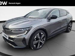Gris Occasion 2023 Renault Mégane Iconic Berline | 26 989 € (Prix juste)