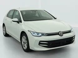 Utilisé 2024 VW Golf VIII Life Berline | 25 420 € (Prix juste)