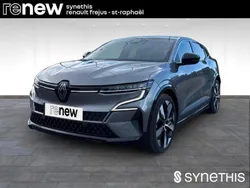 Gris Utilisé 2023 Renault Mégane Techno Berline | 27 990 € (Prix juste)