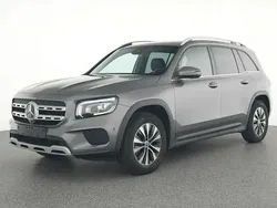 Gris Utilisé 2023 Mercedes GLB180 Business SUV | 35 990 €