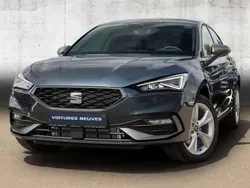 Gris Utilisé 2024 Seat Leon FR Berline | 25 700 € (Prix juste)