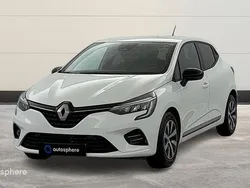 Blanc Utilisé 2022 Renault Clio V Evolution Berline | 14 999 € (Prix juste)