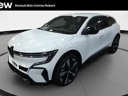 Blanc Utilisé 2022 Renault Mégane Techno Berline | 24 890 € (Prix juste)