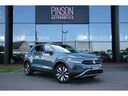 Bleu Utilisé 2024 VW T-Roc Active SUV | 25 390 € (Bon prix)