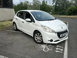 Utilisé 2012 Peugeot 208 Access Citadine | 3 980 € (Bon prix)