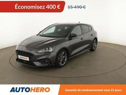 Gris Occasion 2020 Ford Focus ST-Line Berline | 15 090 € (Bon prix)
