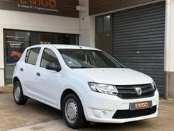 Blanc Occasion 2015 Dacia Sandero Berline | 7 290 € (Prix assez cher)