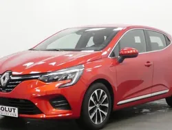 Utilisé 2022 Renault Clio V Intens Citadine | 16 988 € (Prix juste)